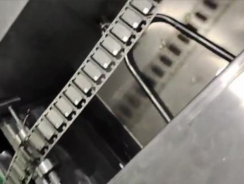 不銹鋼料帶環(huán)保碳氫清洗劑